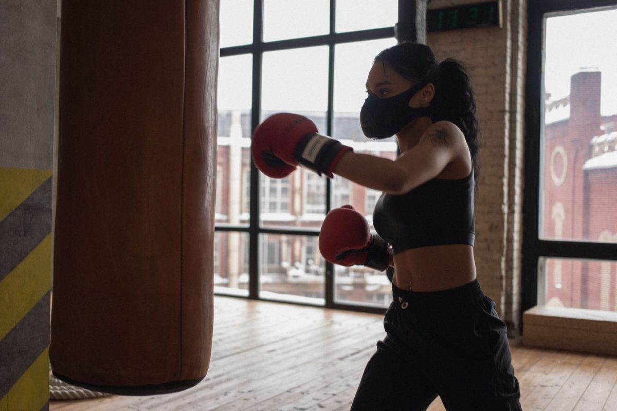 Gants Muay Thai pour sac ou pour clinch : comment choisir